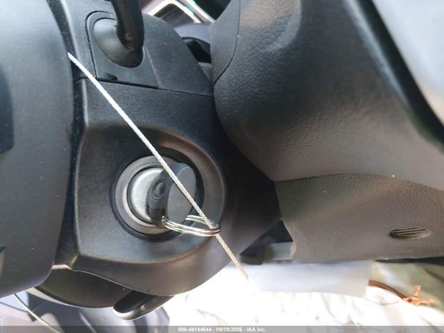 46144644 :رقم المزاد ، 1FADP3K25GL303013 vin ، 2016 Ford Focus Se مزاد بيع