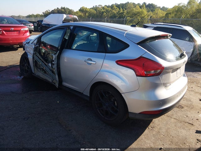 46144644 :رقم المزاد ، 1FADP3K25GL303013 vin ، 2016 Ford Focus Se مزاد بيع