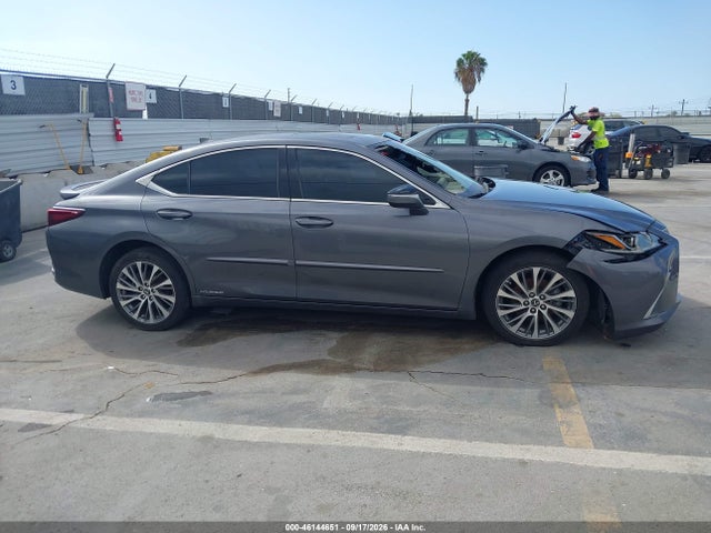 2020 Lexus Es 300h მანქანა იყიდება აუქციონზე, vin: 58AD21B11LU012165, აუქციონის ნომერი: 46144651