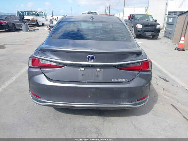 2020 Lexus Es 300h მანქანა იყიდება აუქციონზე, vin: 58AD21B11LU012165, აუქციონის ნომერი: 46144651