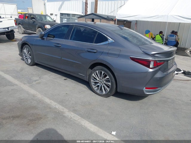 2020 Lexus Es 300h მანქანა იყიდება აუქციონზე, vin: 58AD21B11LU012165, აუქციონის ნომერი: 46144651