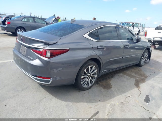 2020 Lexus Es 300h მანქანა იყიდება აუქციონზე, vin: 58AD21B11LU012165, აუქციონის ნომერი: 46144651