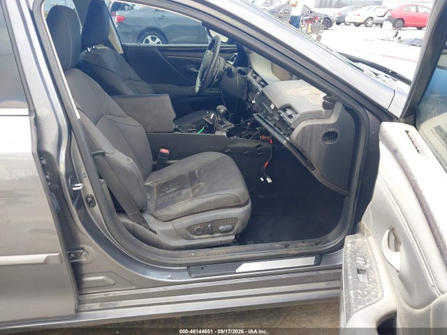 2020 Lexus Es 300h მანქანა იყიდება აუქციონზე, vin: 58AD21B11LU012165, აუქციონის ნომერი: 46144651