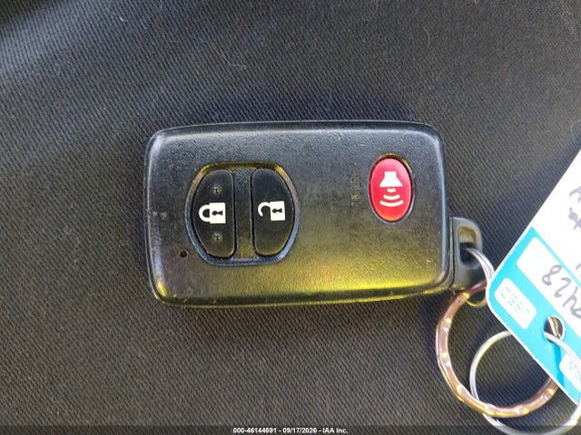 2011 Toyota Rav4 Limited V6 მანქანა იყიდება აუქციონზე, vin: 2T3DK4DV1BW049036, აუქციონის ნომერი: 46144691