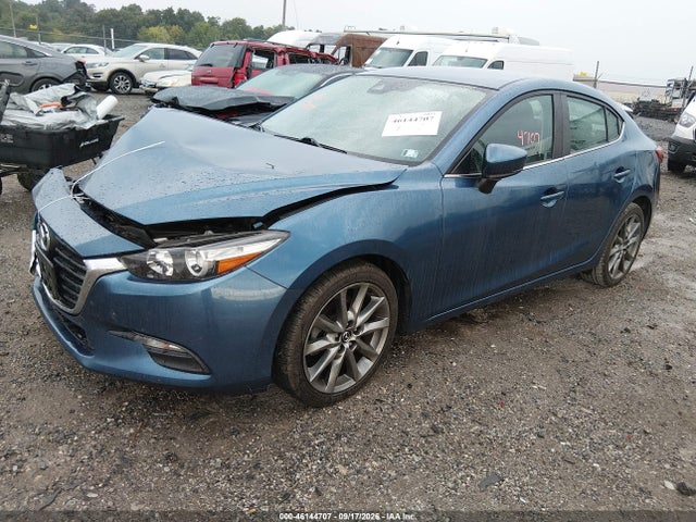 2018 Mazda Mazda3 Touring მანქანა იყიდება აუქციონზე, vin: 3MZBN1V33JM222157, აუქციონის ნომერი: 46144707