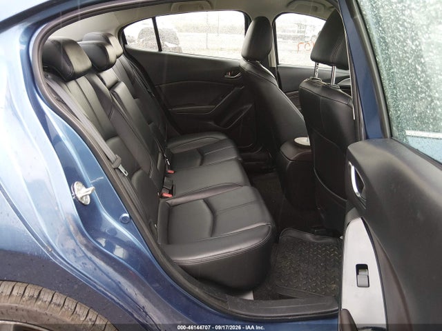 2018 Mazda Mazda3 Touring მანქანა იყიდება აუქციონზე, vin: 3MZBN1V33JM222157, აუქციონის ნომერი: 46144707