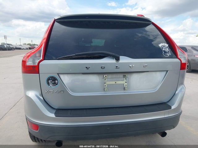 2013 Volvo Xc60 3.2/3.2 Platinum/3.2 Premier/3.2 Premier Plus მანქანა იყიდება აუქციონზე, vin: YV4952DL6D2398847, აუქციონის ნომერი: 46144735