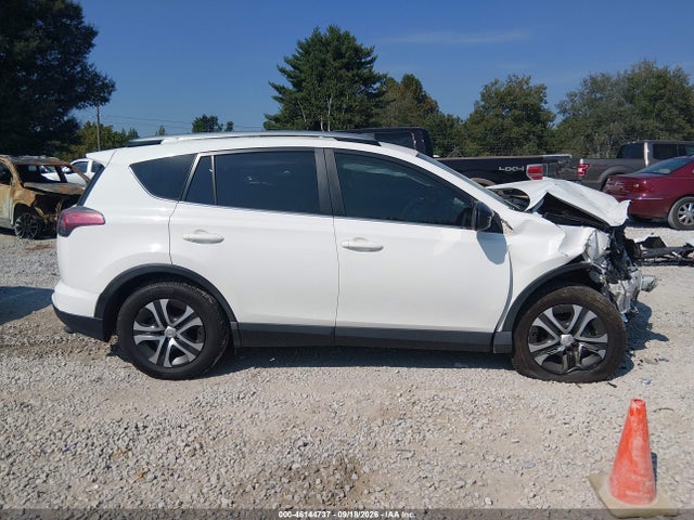 46144737 :رقم المزاد ، JTMZFREV4HJ716095 vin ، 2017 Toyota Rav4 Le مزاد بيع