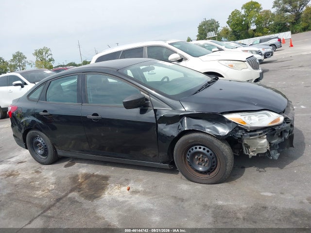 46144742 :رقم المزاد ، 1FADP3E25EL115410 vin ، 2014 Ford Focus S مزاد بيع