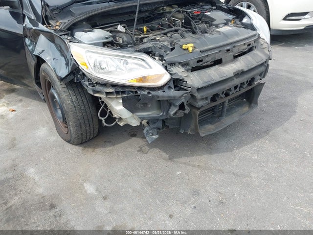 46144742 :رقم المزاد ، 1FADP3E25EL115410 vin ، 2014 Ford Focus S مزاد بيع