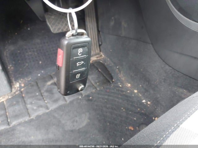 Aukcja sprzedaży 2018 Volkswagen Beetle 2.0t Coast/2.0t S/2.0t Se, vin: 3VW5DAAT9JM504566, numer aukcji: 46144769