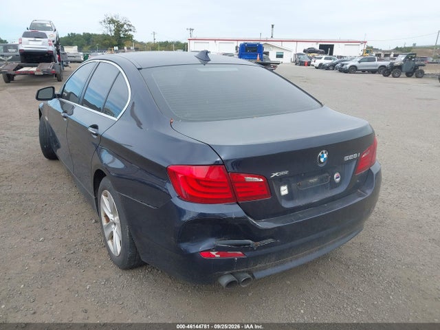 2013 Bmw 528i Xdrive მანქანა იყიდება აუქციონზე, vin: WBAXH5C52DD111818, აუქციონის ნომერი: 46144781
