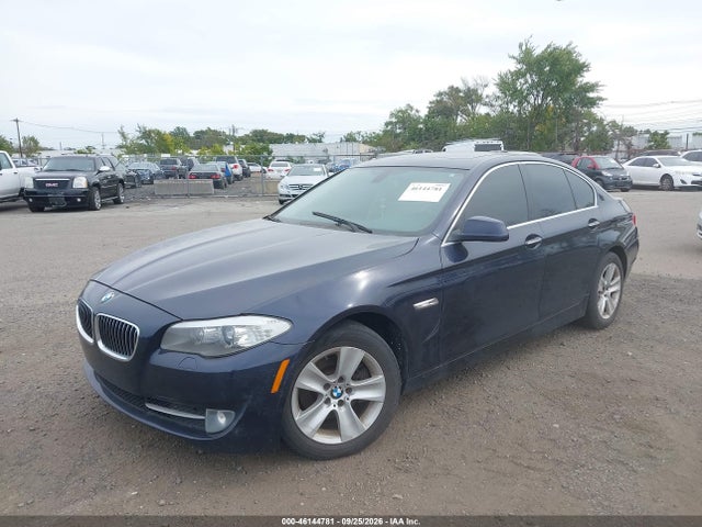 2013 Bmw 528i Xdrive მანქანა იყიდება აუქციონზე, vin: WBAXH5C52DD111818, აუქციონის ნომერი: 46144781