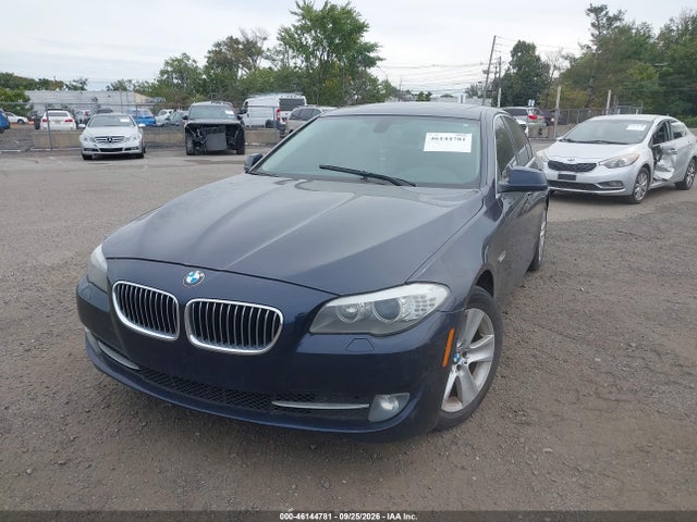 2013 Bmw 528i Xdrive მანქანა იყიდება აუქციონზე, vin: WBAXH5C52DD111818, აუქციონის ნომერი: 46144781