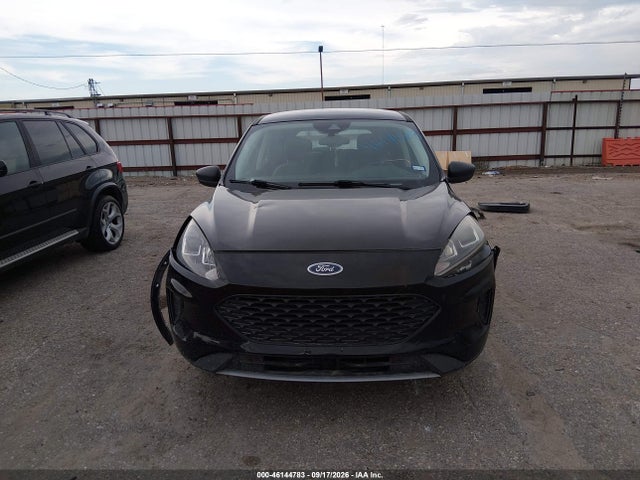 46144783 :رقم المزاد ، 1FMCU0F64MUA46731 vin ، 2021 Ford Escape S مزاد بيع