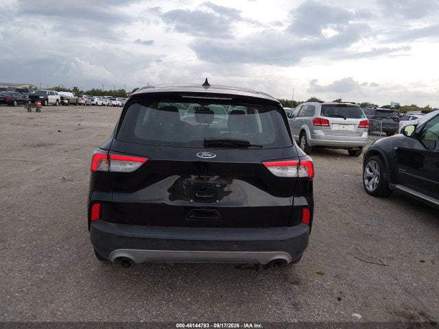 46144783 :رقم المزاد ، 1FMCU0F64MUA46731 vin ، 2021 Ford Escape S مزاد بيع