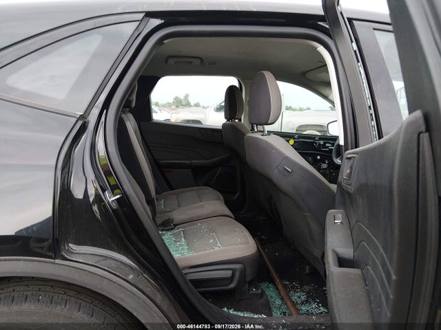 46144783 :رقم المزاد ، 1FMCU0F64MUA46731 vin ، 2021 Ford Escape S مزاد بيع