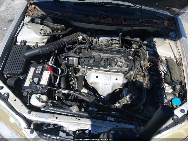 46144786 :رقم المزاد ، 1HGCG565XXA073388 vin ، 1999 Honda Accord Ex مزاد بيع