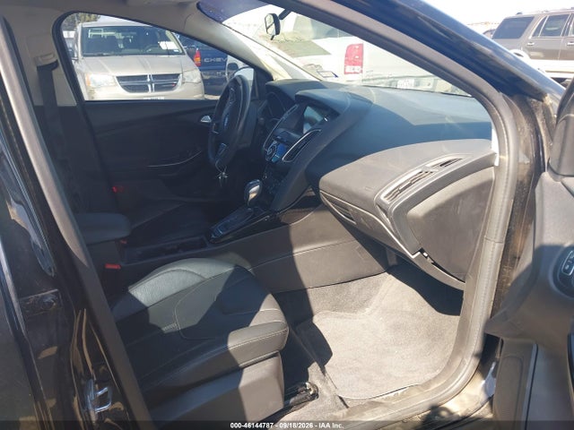 Aukcja sprzedaży 2017 Ford Focus Titanium, vin: 1FADP3J22HL238656, numer aukcji: 46144787