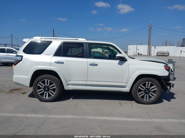 46144792 :رقم المزاد ، JTEBU5JR7J5540338 vin ، 2018 Toyota 4runner Limited مزاد بيع