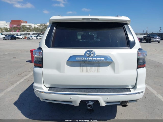 46144792 :رقم المزاد ، JTEBU5JR7J5540338 vin ، 2018 Toyota 4runner Limited مزاد بيع