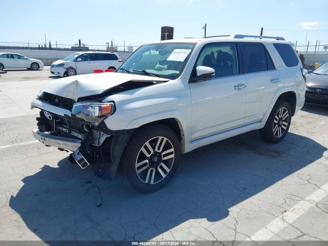 46144792 :رقم المزاد ، JTEBU5JR7J5540338 vin ، 2018 Toyota 4runner Limited مزاد بيع