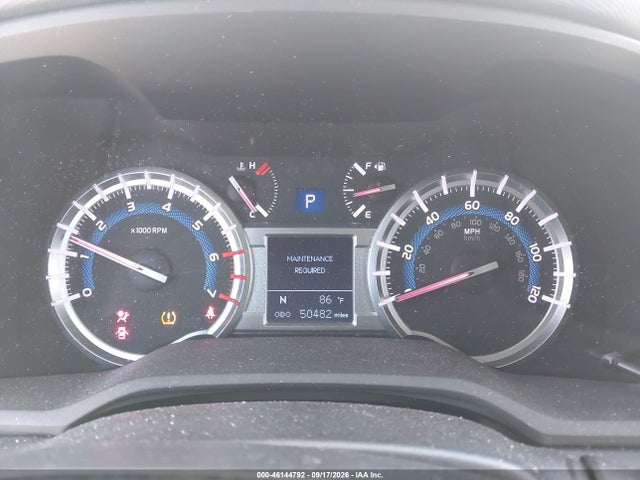46144792 :رقم المزاد ، JTEBU5JR7J5540338 vin ، 2018 Toyota 4runner Limited مزاد بيع