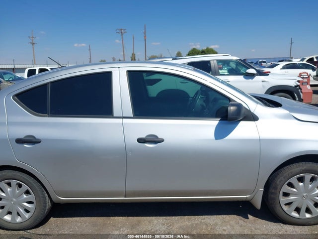 46144855 :رقم المزاد ، 3N1CN7AP2FL932332 vin ، 2015 Nissan Versa 1.6 S مزاد بيع