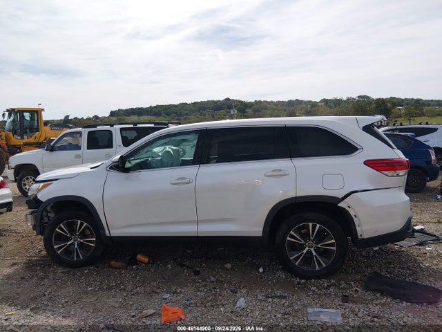 2019 Toyota Highlander Le მანქანა იყიდება აუქციონზე, vin: 5TDZZRFH8KS290891, აუქციონის ნომერი: 46144900
