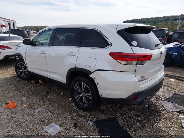 2019 Toyota Highlander Le მანქანა იყიდება აუქციონზე, vin: 5TDZZRFH8KS290891, აუქციონის ნომერი: 46144900