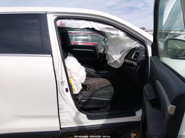 2019 Toyota Highlander Le მანქანა იყიდება აუქციონზე, vin: 5TDZZRFH8KS290891, აუქციონის ნომერი: 46144900