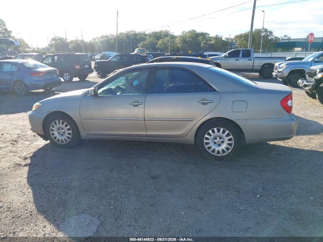 Продажа на аукционе авто 2002 Toyota Camry Xle, vin: 4T1BE32K22U536823, номер лота: 46144923