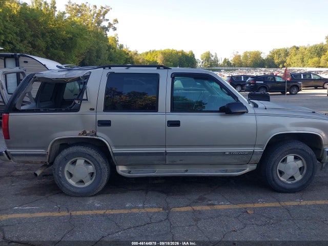 Aukcja sprzedaży 1999 Chevrolet Tahoe Ls, vin: 1GNEK13R7XJ446271, numer aukcji: 46144978