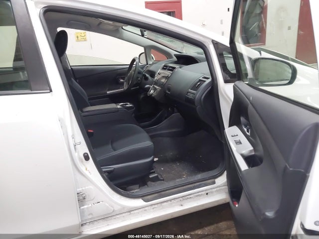 Auction sale of the 2015 Toyota Prius V Two, vin: JTDZN3EU5FJ026800, lot number: 46145027