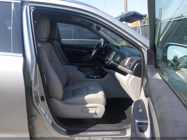 2019 Toyota Highlander Hybrid Limited მანქანა იყიდება აუქციონზე, vin: 5TDDGRFH9KS056145, აუქციონის ნომერი: 46145051