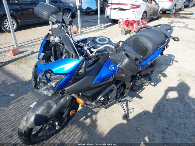 46145065 :رقم المزاد ، JS1VP56A8F2100658 vin ، 2015 Suzuki Dl650 A مزاد بيع
