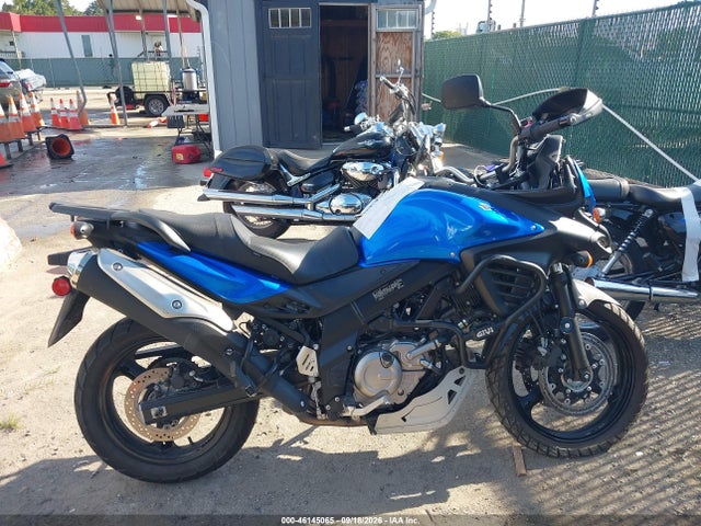 46145065 :رقم المزاد ، JS1VP56A8F2100658 vin ، 2015 Suzuki Dl650 A مزاد بيع