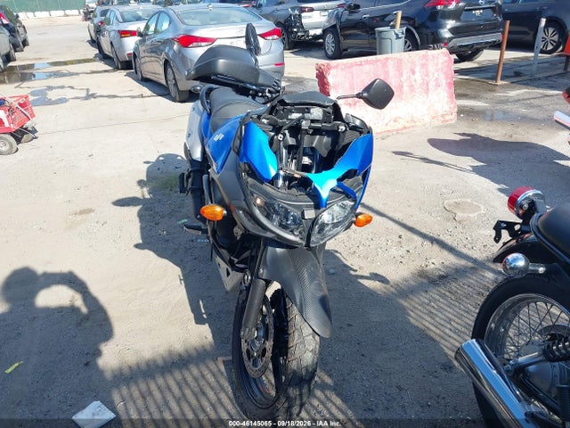 46145065 :رقم المزاد ، JS1VP56A8F2100658 vin ، 2015 Suzuki Dl650 A مزاد بيع