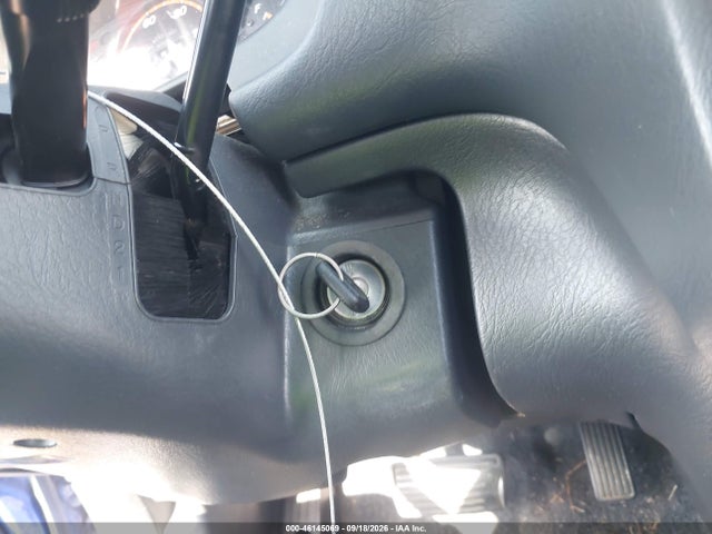 Продаж на аукціоні авто 2000 Honda Cr-v Lx, vin: JHLRD2842YC015840, номер лоту: 46145069