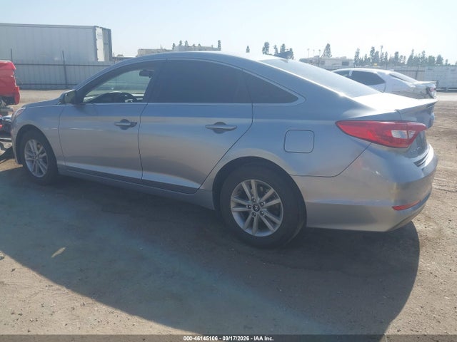 Hyundai SONATA SE 2015 5NPE24AF2FH152898 Image 3