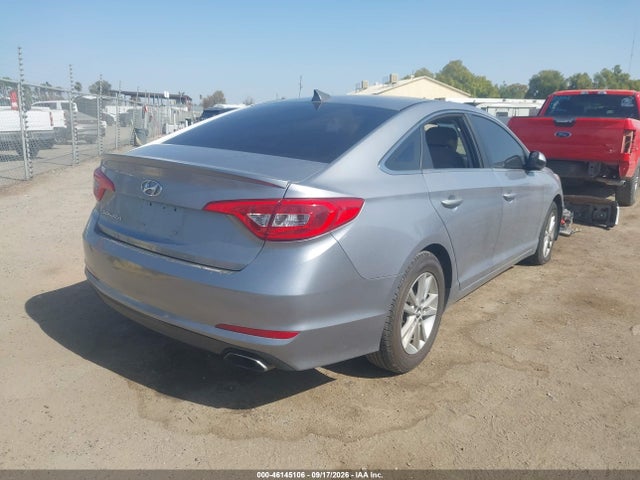 Hyundai SONATA SE 2015 5NPE24AF2FH152898 Image 4