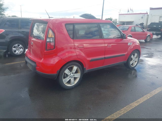 46145111 :رقم المزاد ، KNDJT2A2XA7136314 vin ، 2010 Kia Soul Sport مزاد بيع