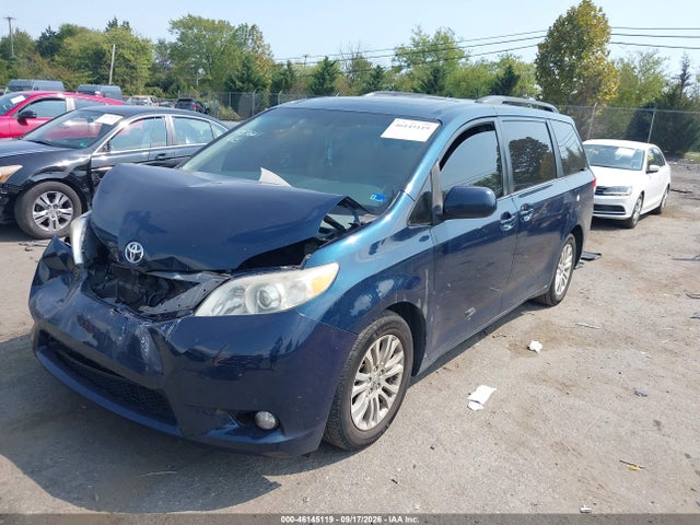 46145119 :رقم المزاد ، 5TDYK3DC4CS258168 vin ، 2012 Toyota Sienna Xle V6 8 Passenger مزاد بيع