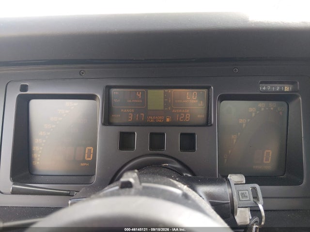 46145121 :رقم المزاد ، 1G1YY2182K5107755 vin ، 1989 Chevrolet Corvette مزاد بيع
