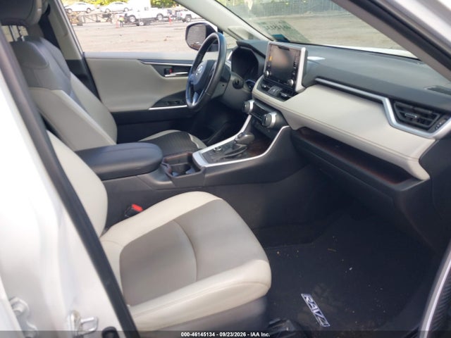 2020 Toyota Rav4 Limited მანქანა იყიდება აუქციონზე, vin: 2T3N1RFVXLW087657, აუქციონის ნომერი: 46145134