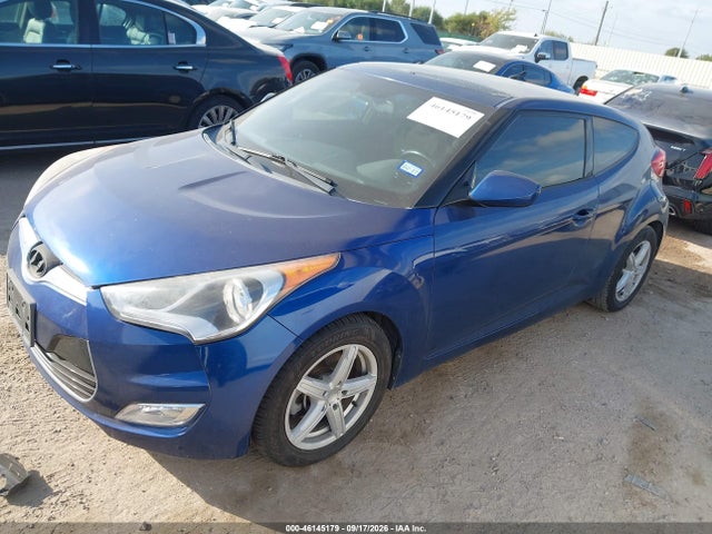 2017 Hyundai Veloster Value Edition მანქანა იყიდება აუქციონზე, vin: KMHTC6AD7HU323230, აუქციონის ნომერი: 46145179