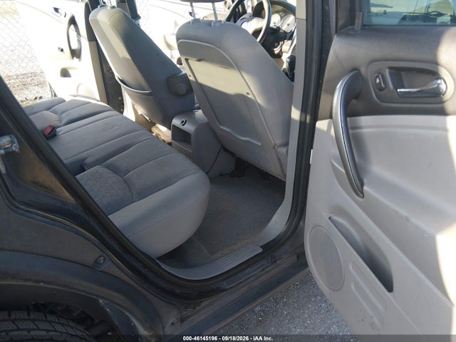 2007 Saturn Vue 4 Cyl მანქანა იყიდება აუქციონზე, vin: 5GZCZ33D17S875684, აუქციონის ნომერი: 46145196