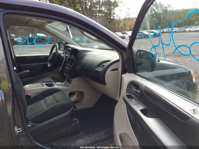 Продаж на аукціоні авто 2015 Dodge Grand Caravan Sxt, vin: 2C4RDGCG2FR556712, номер лоту: 46145248