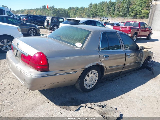 2004 Mercury Grand Marquis Gs მანქანა იყიდება აუქციონზე, vin: 2MEFM74W34X640859, აუქციონის ნომერი: 46145262
