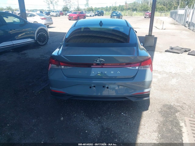 Продажа на аукционе авто 2022 Hyundai Elantra Sel, vin: KMHLS4AG5NU367630, номер лота: 46145282